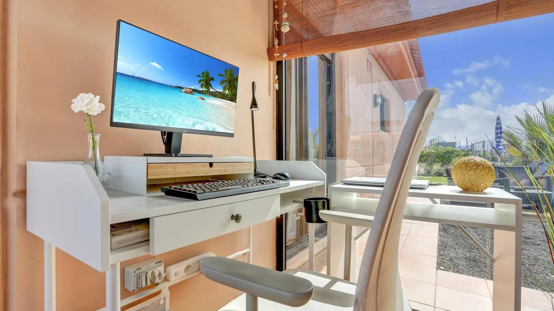 Villa La Torre Del Mar, Un Rincon En El Atlantico Lajares- Origomare - Remote Work 0*, Lajares Spanien