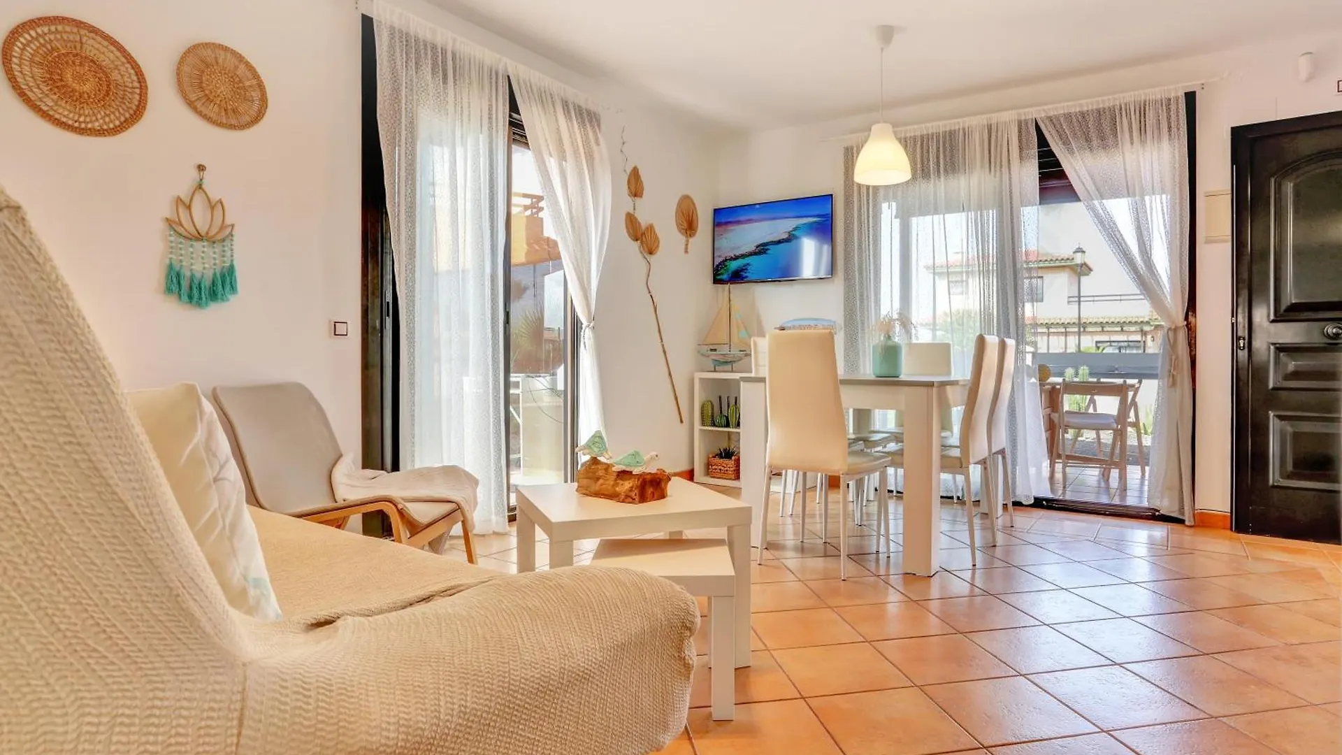 Villa La Torre Del Mar, Un Rincon En El Atlantico Lajares- Origomare - Remote Work 0*, Lajares Spanien